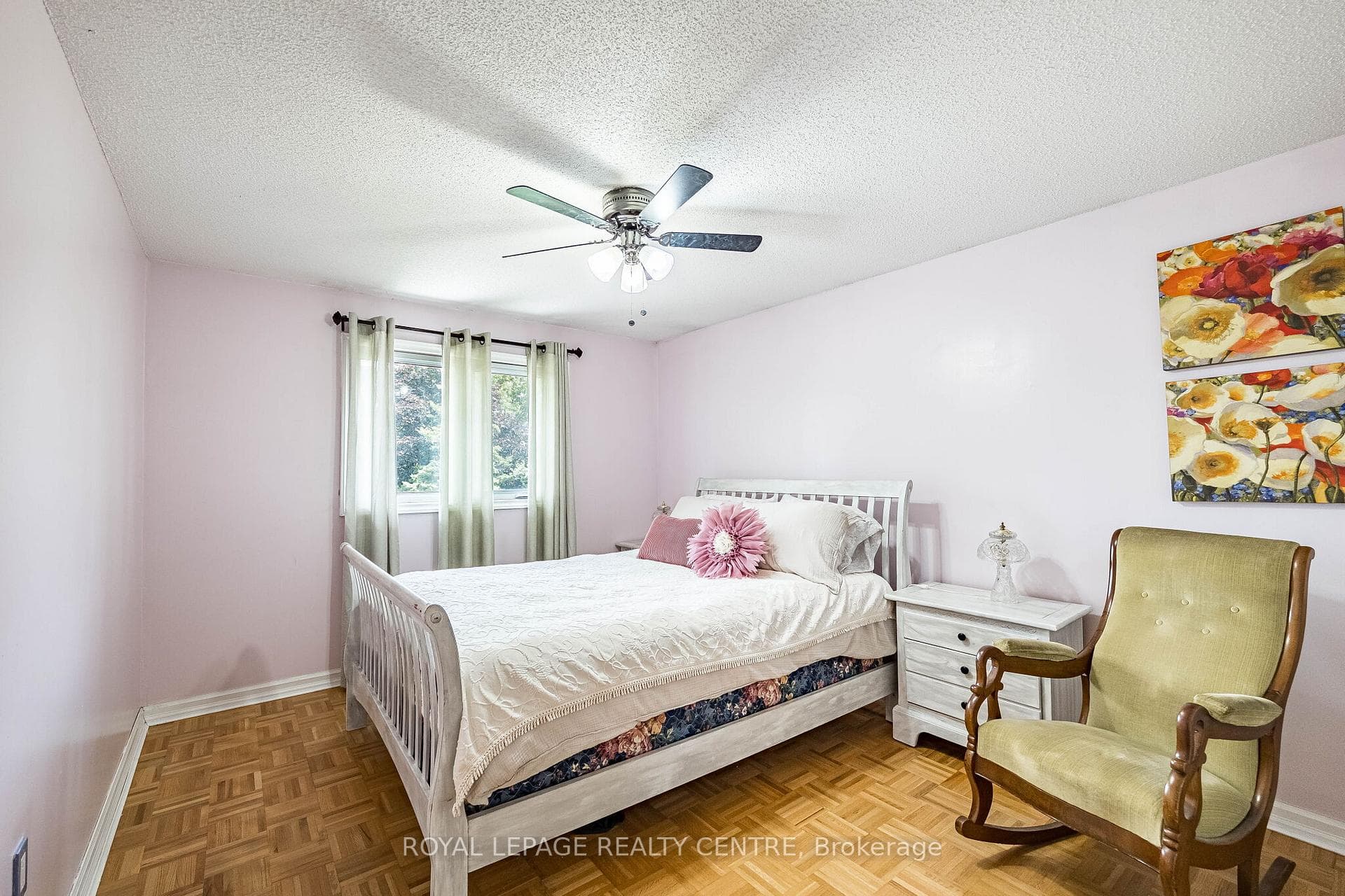 3211 Dovetail Mews photo 24