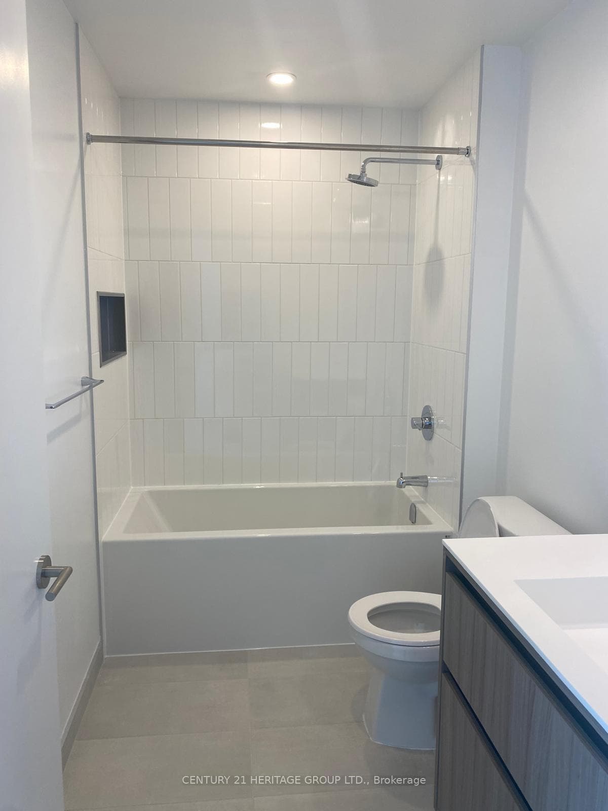 8 Beverley Glen Boulevard Unit 803 photo 8