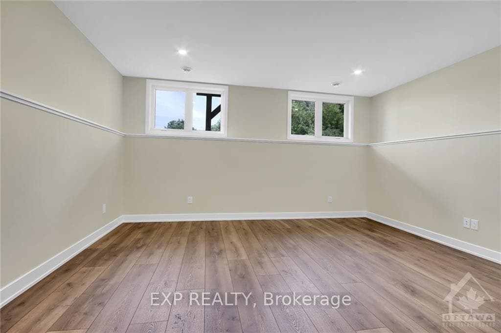 167 WALLACE Street photo 25