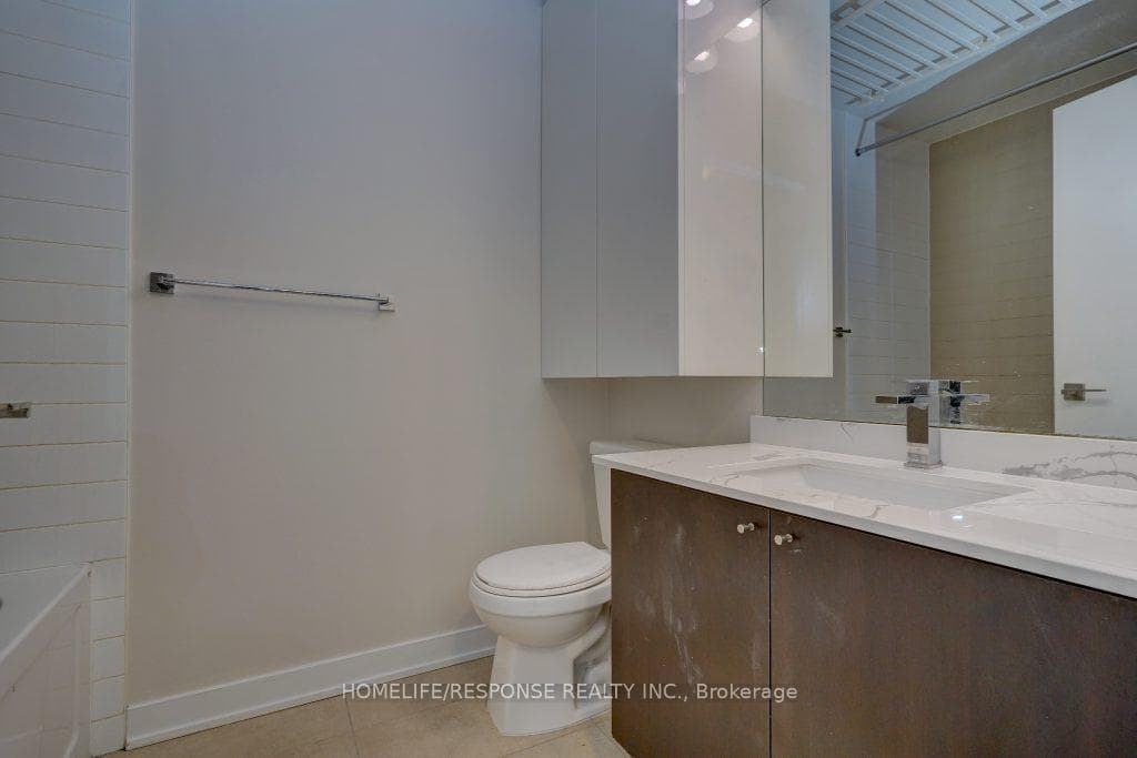 4011 BRICKSTONE Mews Unit 608 photo 16