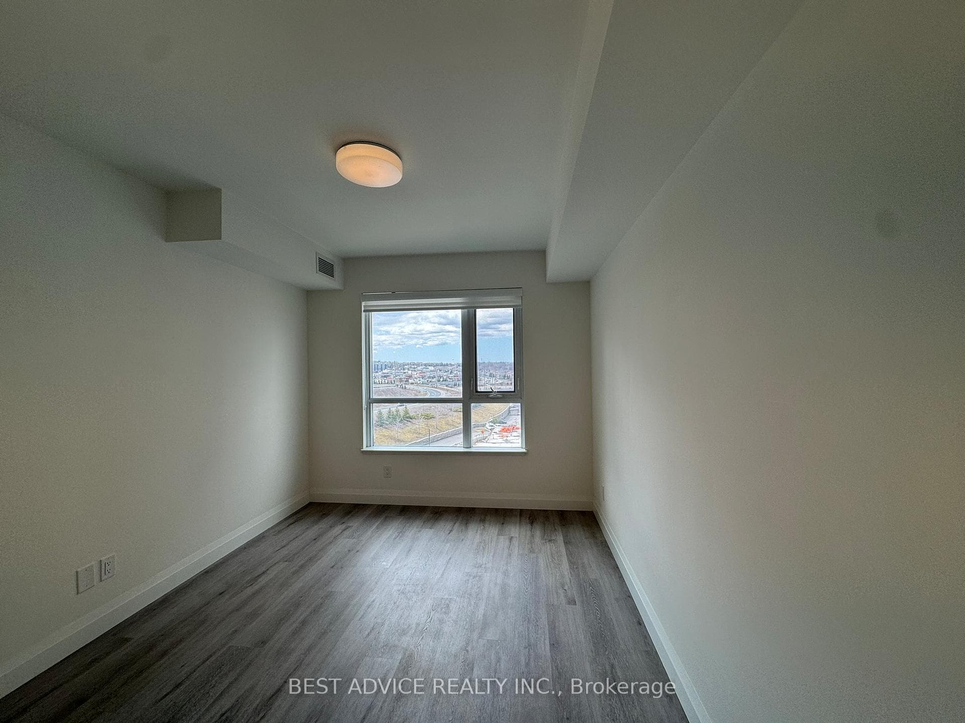 58 Lakeside Terrace Unit 802 photo 17