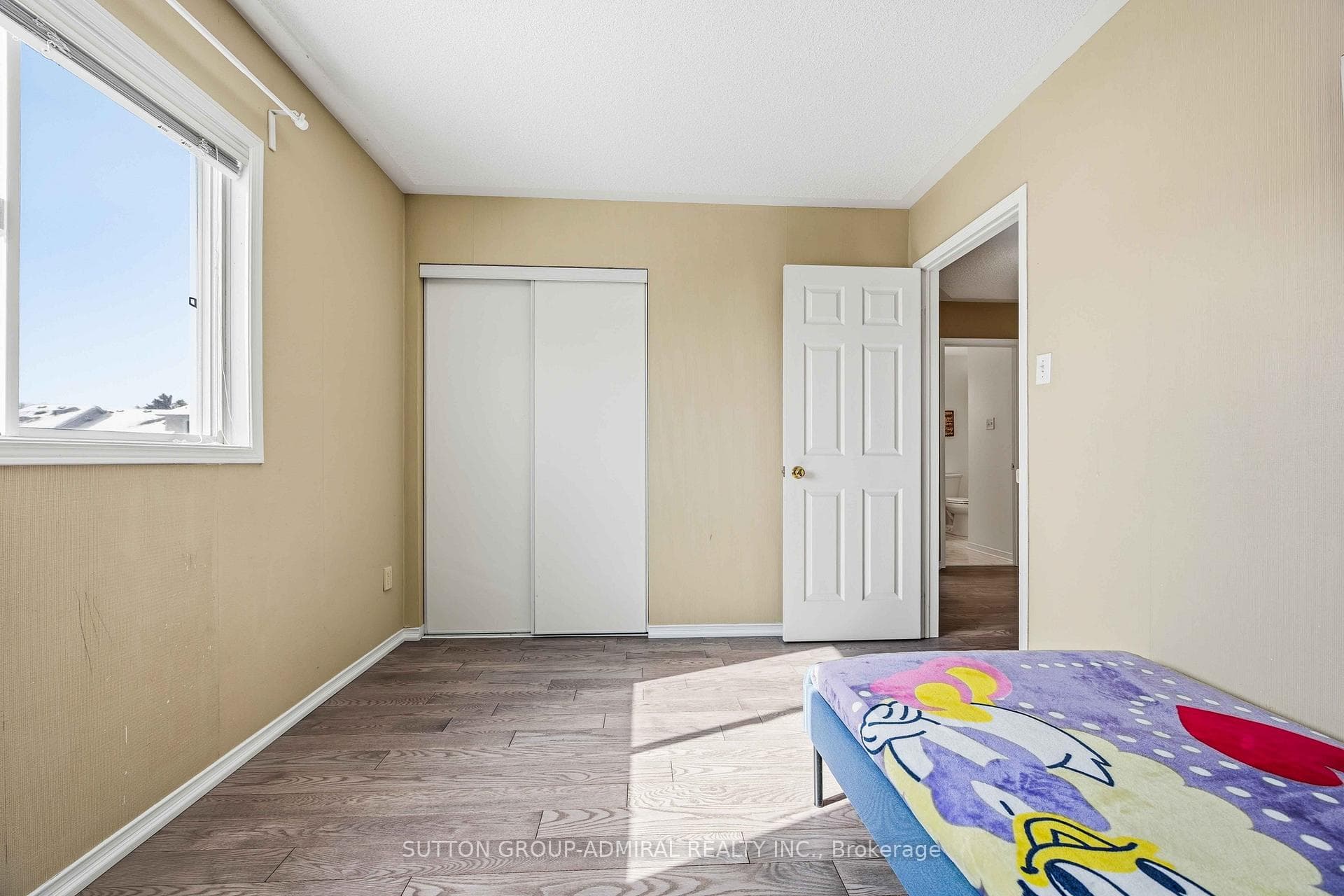 75 James Scott Road photo 28