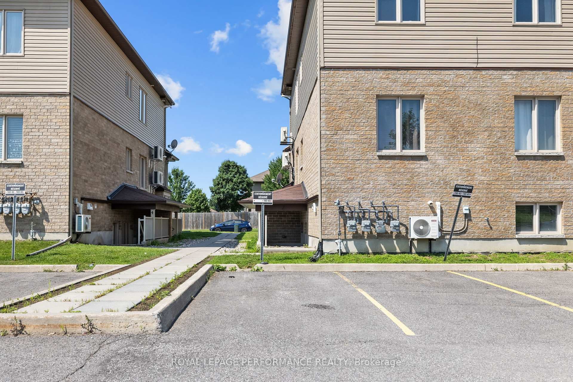 185 Bourdeau Boulevard Unit 3 photo 39
