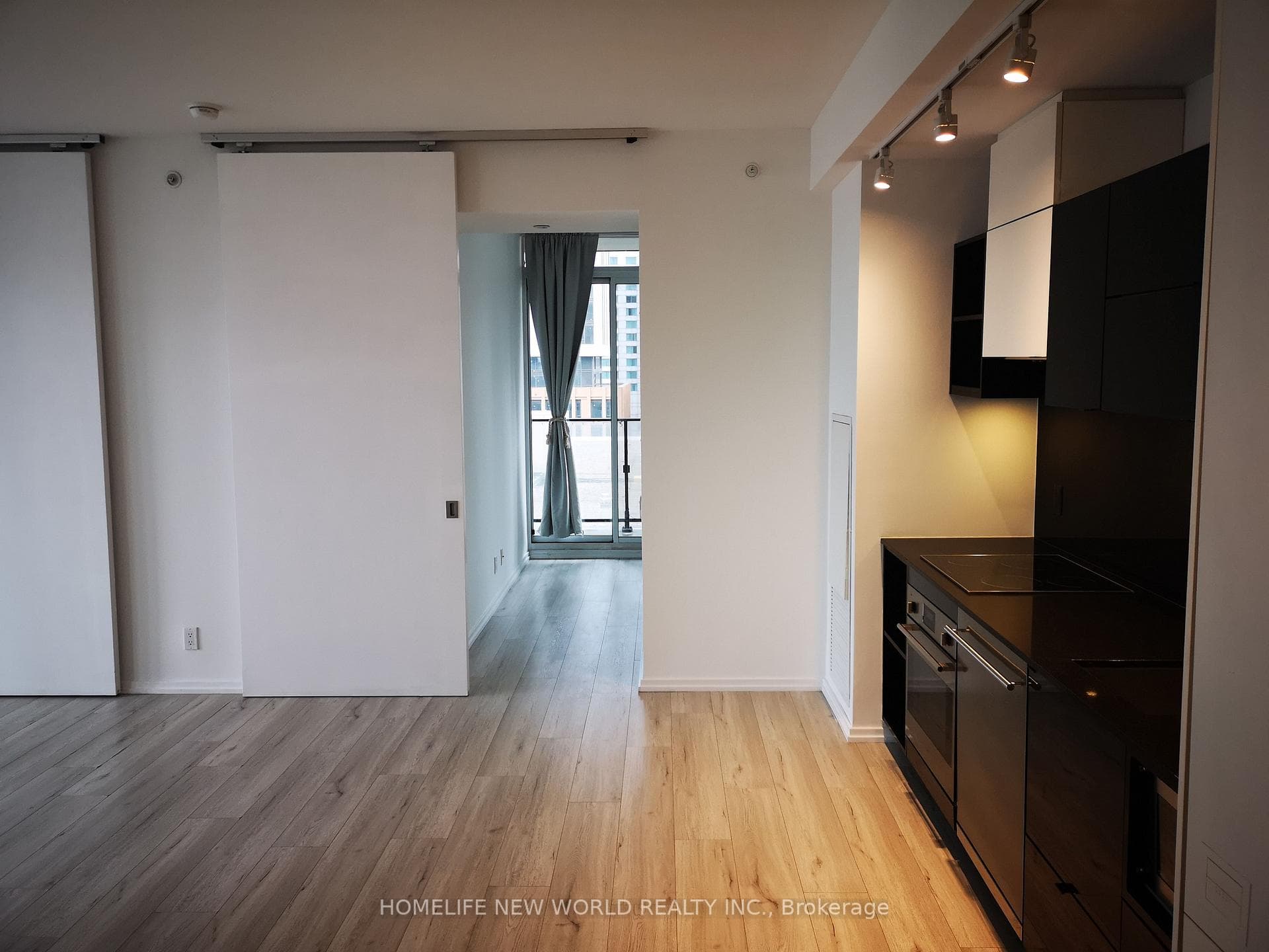 125 Peter Street Unit 1109 photo 14