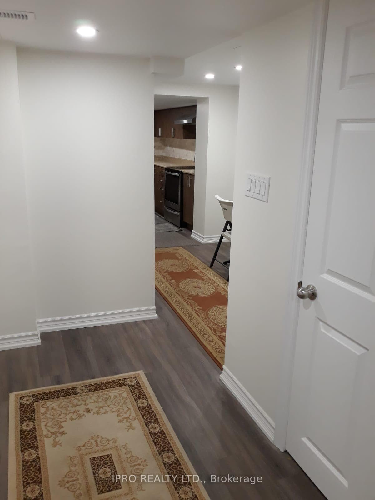4039 Coachman Circle Unit Bsmt photo 13