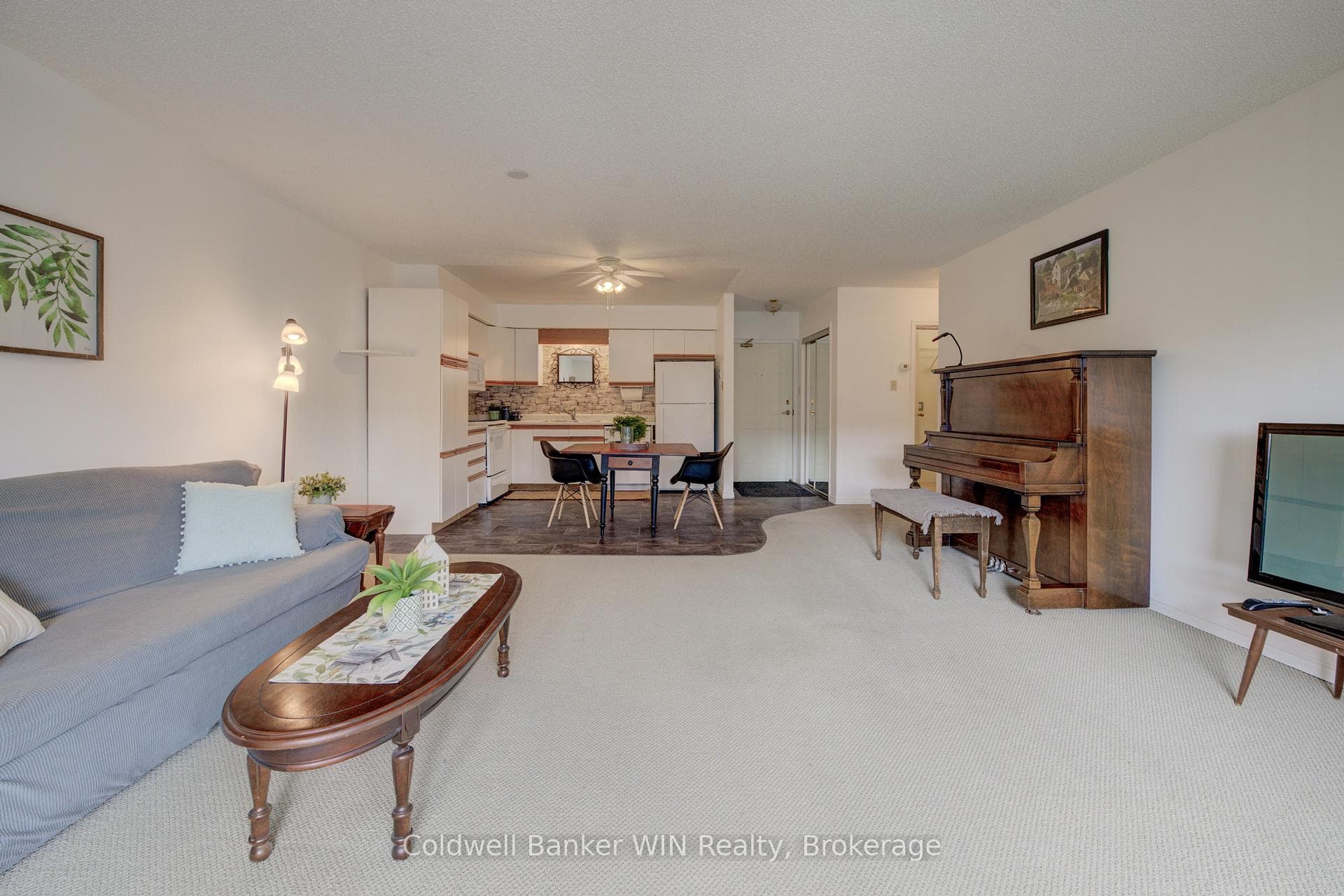460 DURHAM Street Unit 309 photo 9