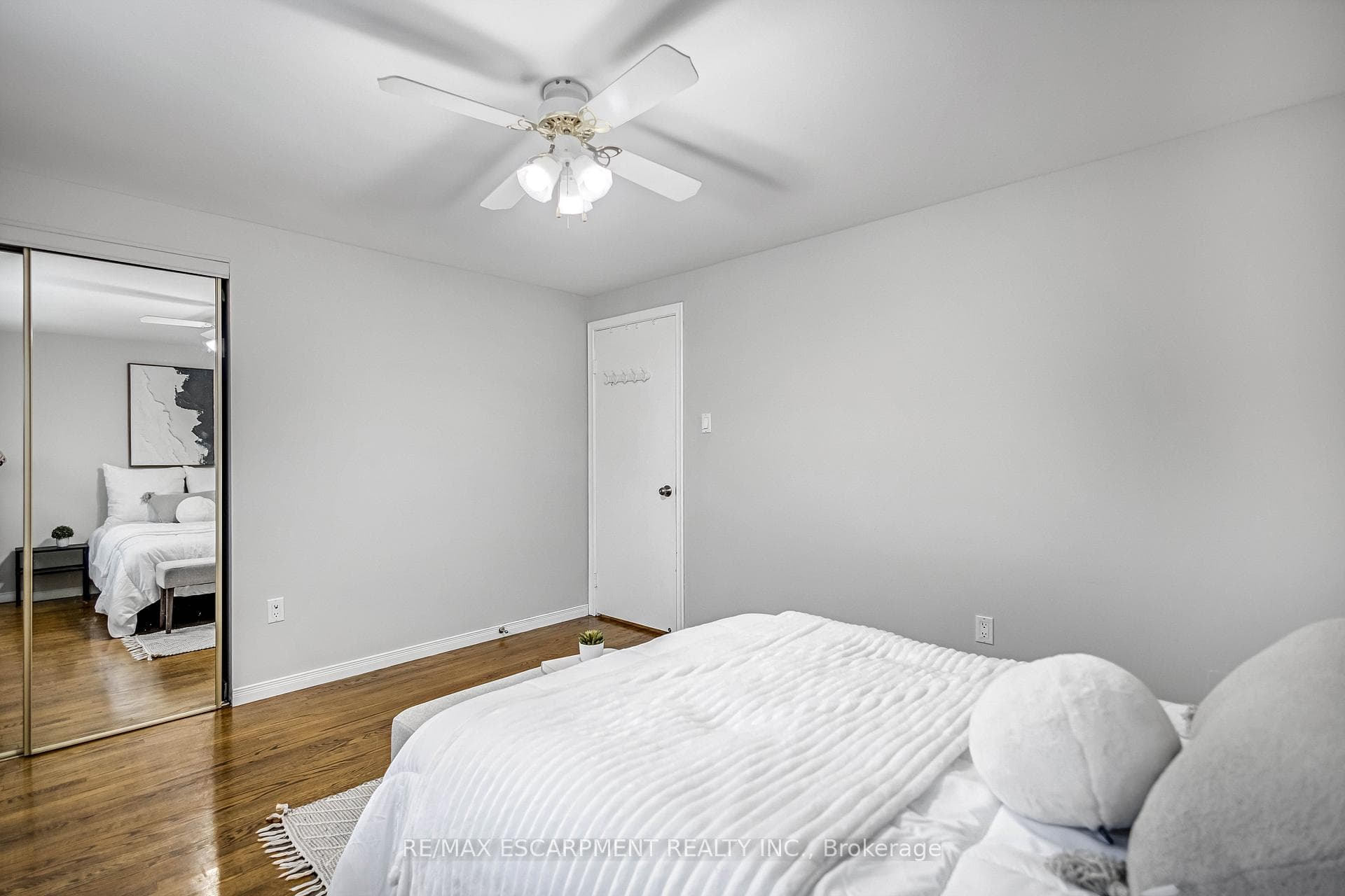85 Ranchdale Drive photo 18