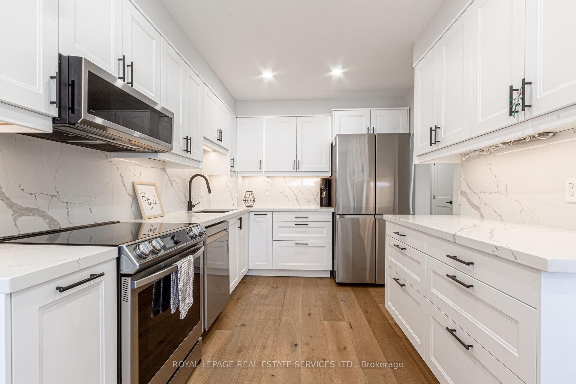 2470 Stefi Trail photo 19
