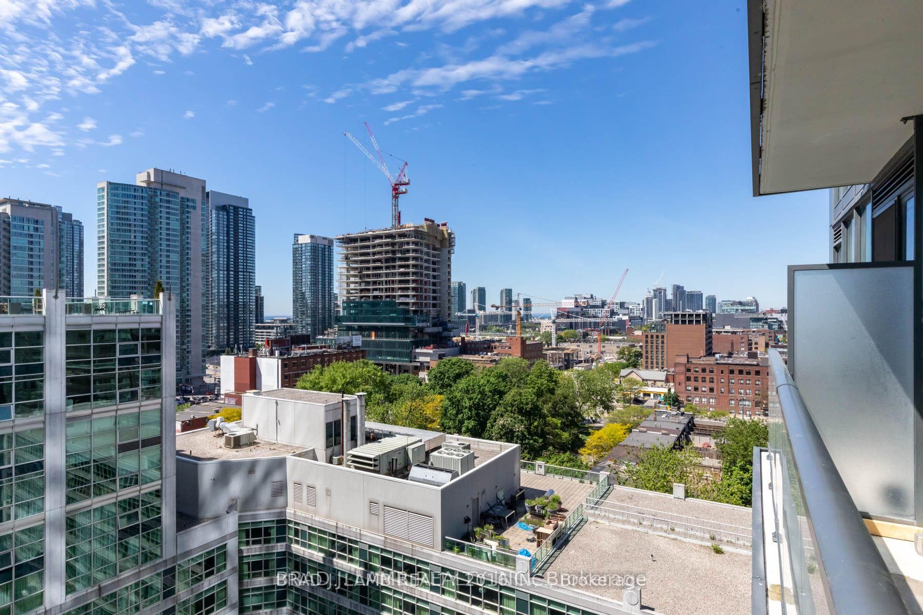 88 Blue Jays Way Unit 1109 photo 20