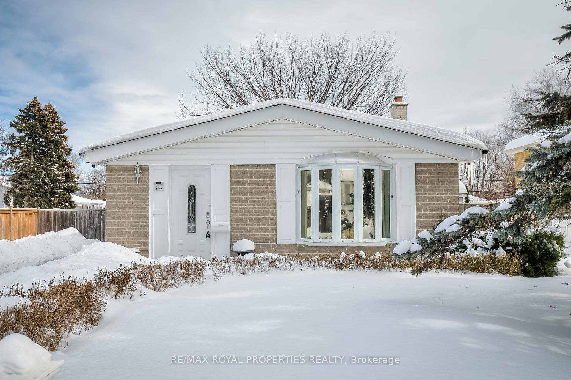 733 Balaton Avenue photo 2