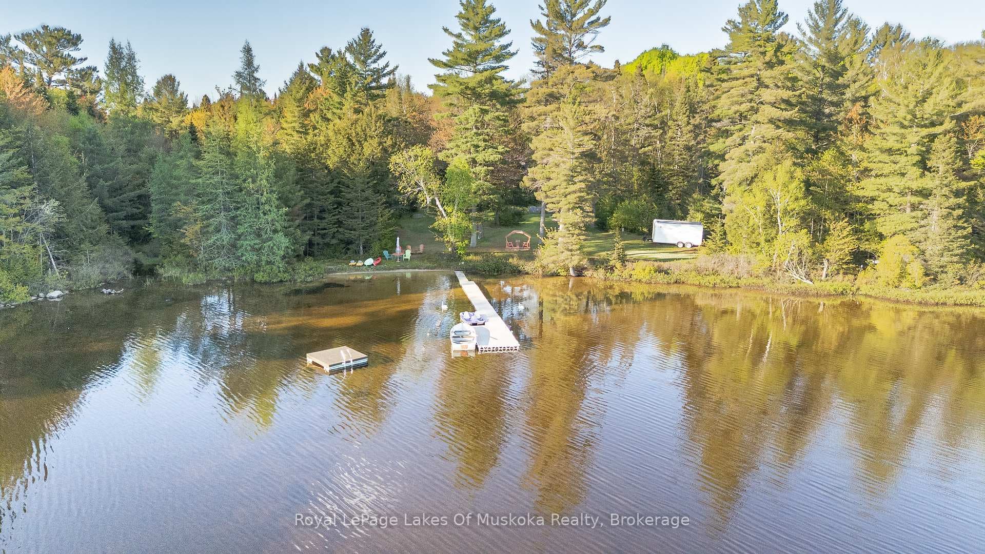 Privacy From the Lake with Gentle Entry