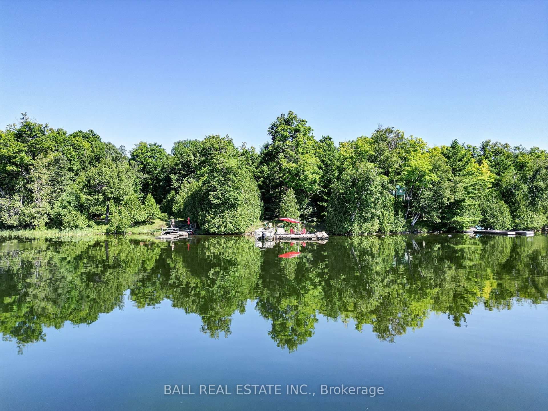 351 Limerick Lake Shore N/A photo 18