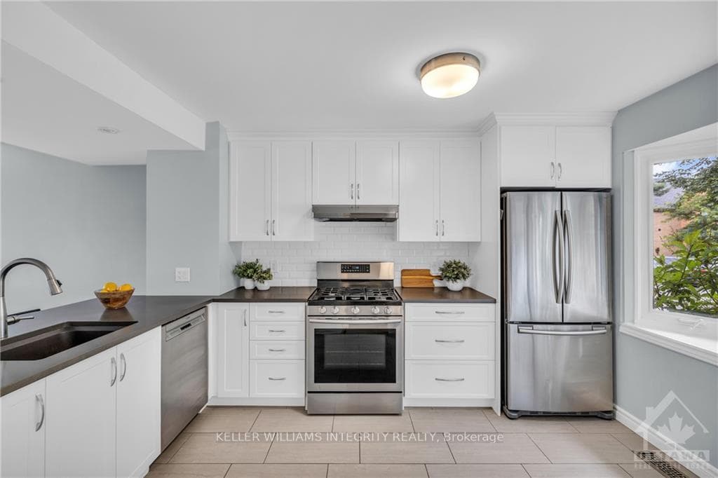 421 AVONDALE Avenue photo 4