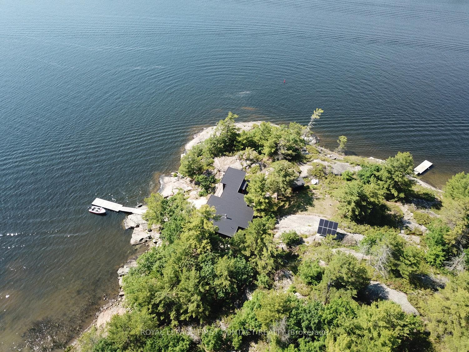23 A26 Island photo 4