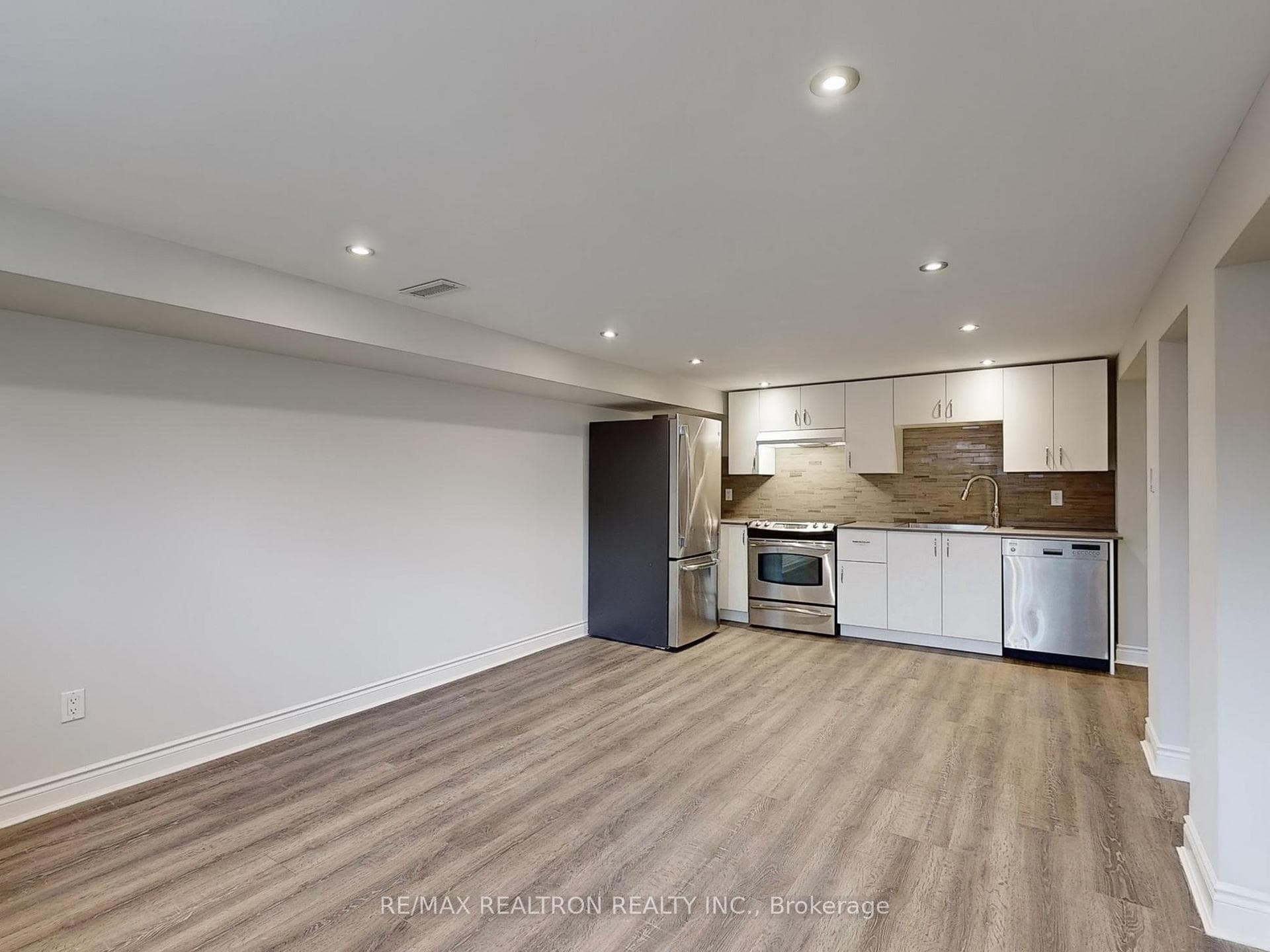 49 Exbury Road Unit Bsmt photo 7