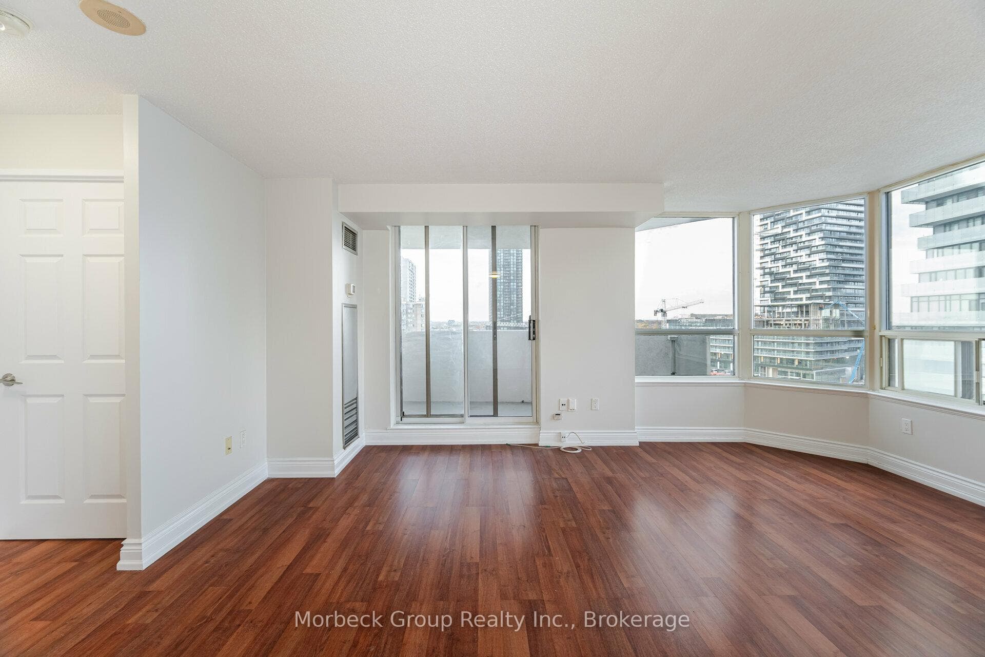 400 WEBB Drive Unit 1004 photo 18