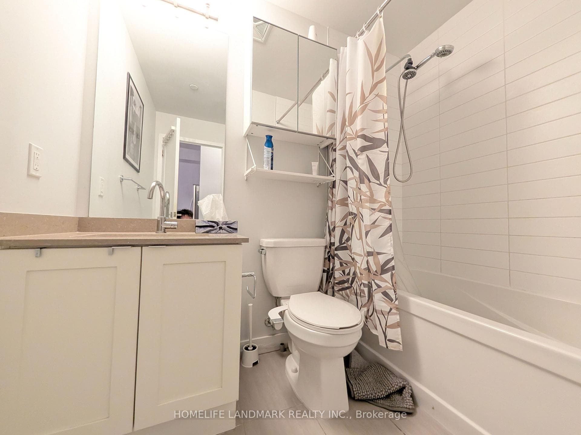 4055 Parkside Village Drive Unit 424 photo 9