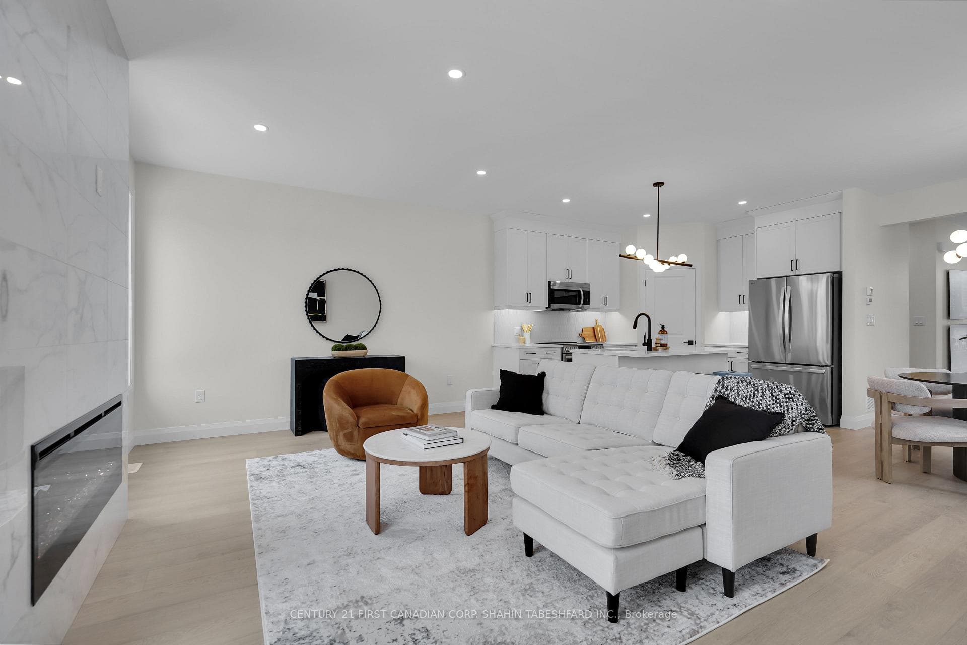 849 CATALPA Square photo 8