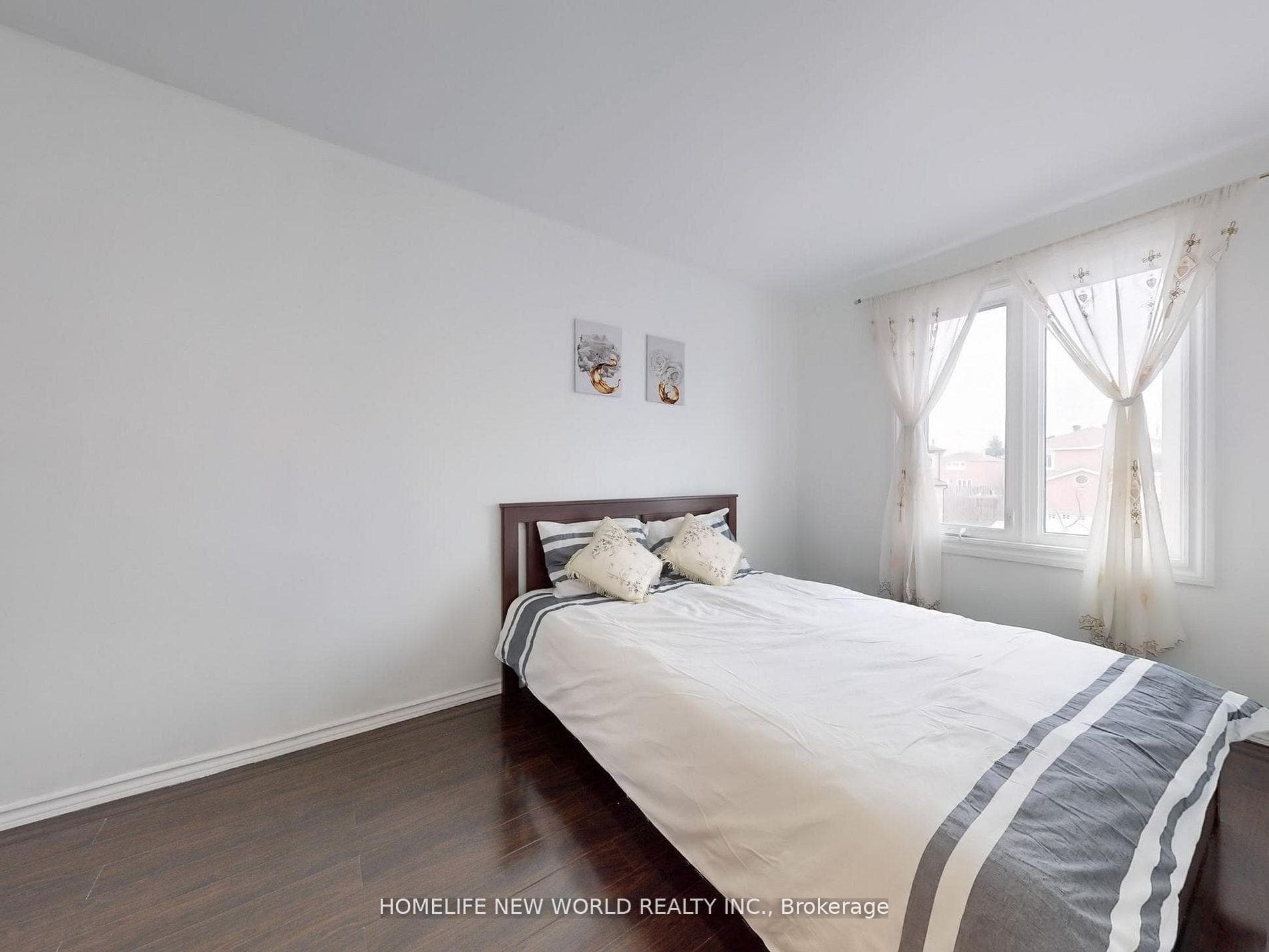 139 Galbraith Crescent photo 22