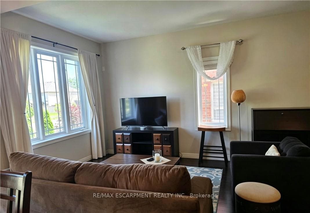 6 Chestnut Drive Unit 9 photo 3