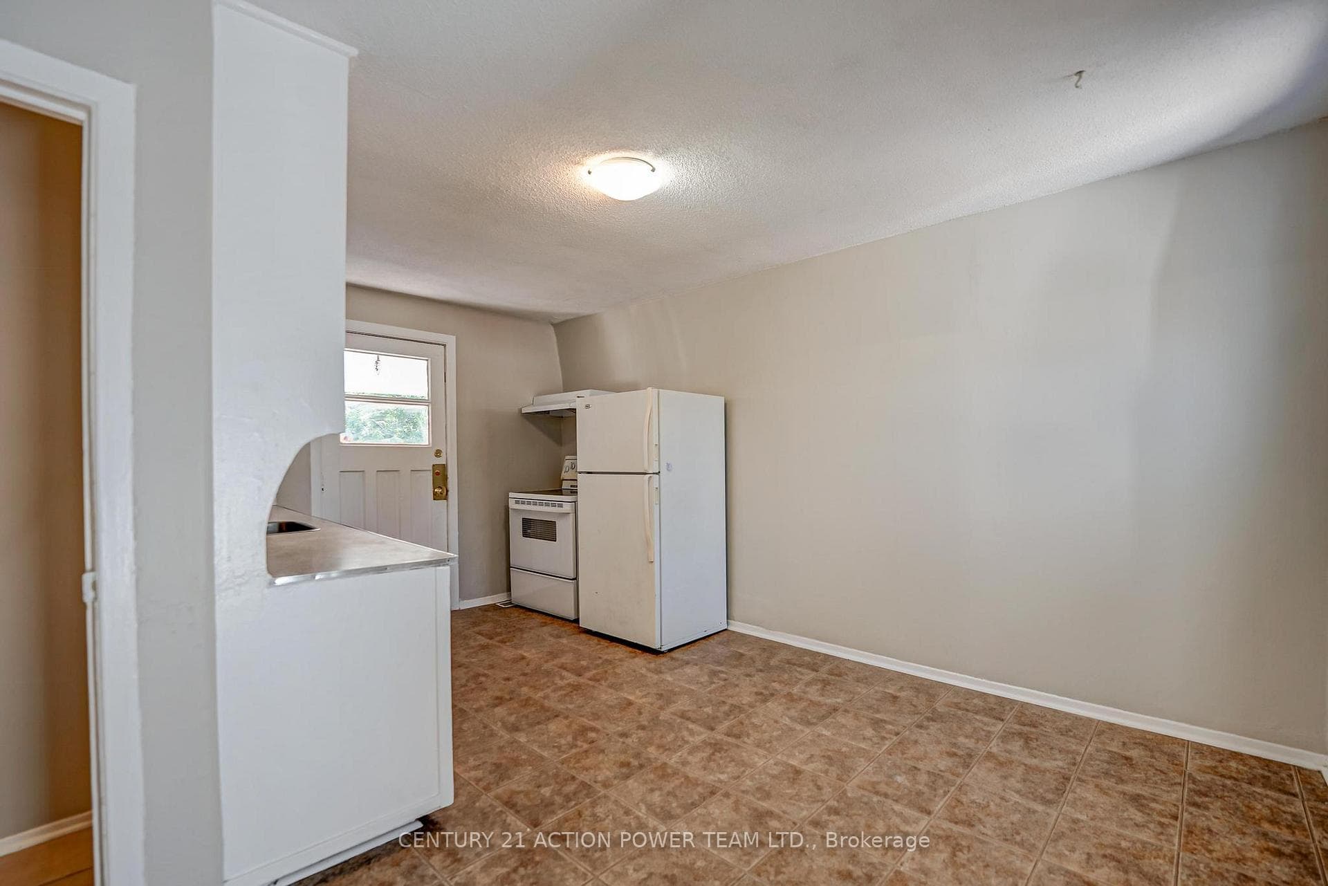 302 JOFFRE BELANGER Way photo 27