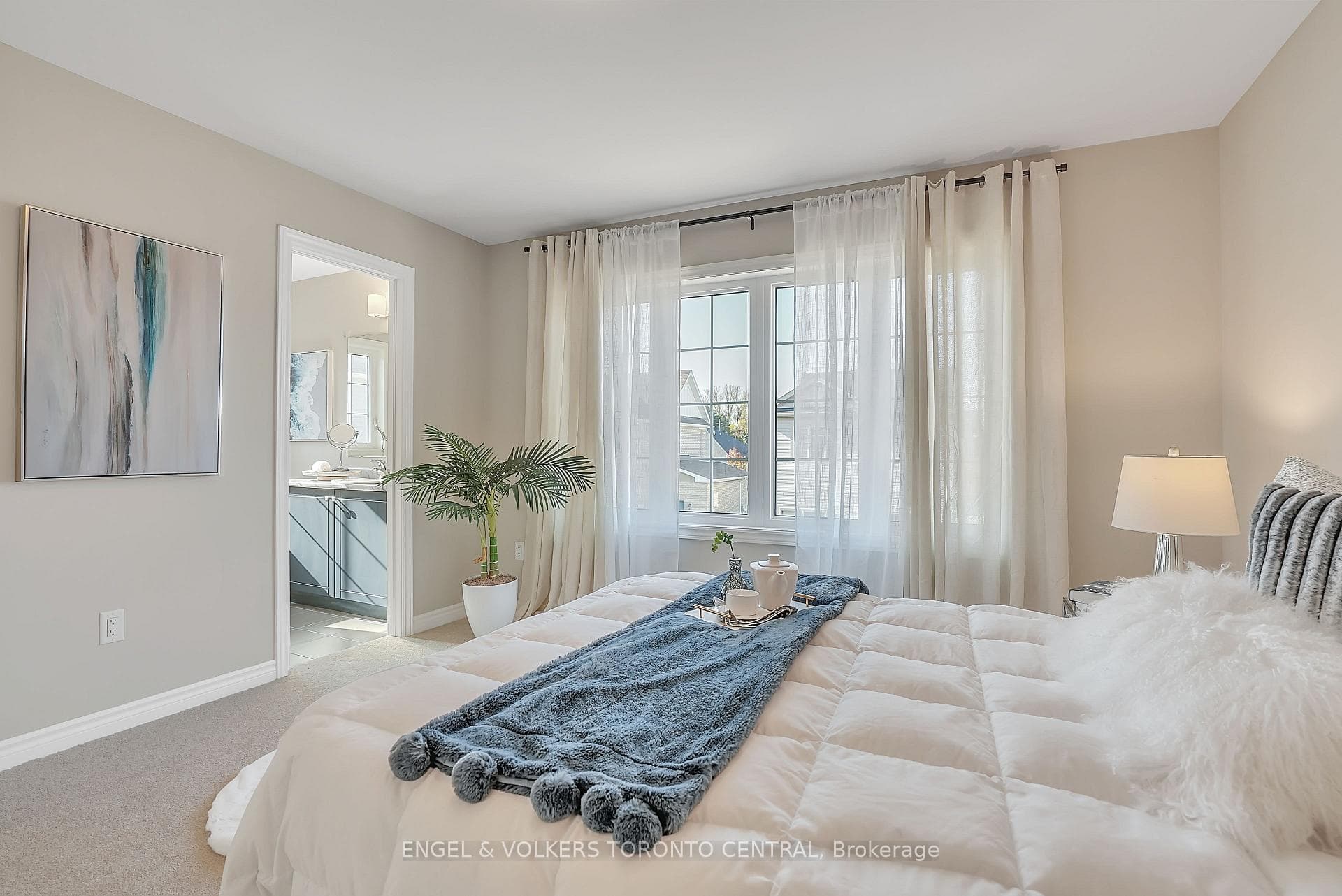 206 Cubitt Street photo 16