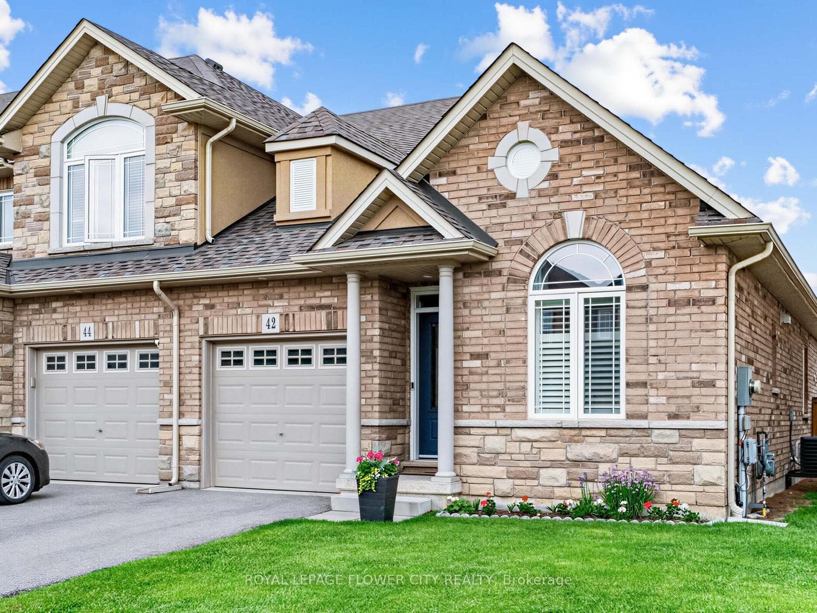 42 Cittadella Boulevard photo 2