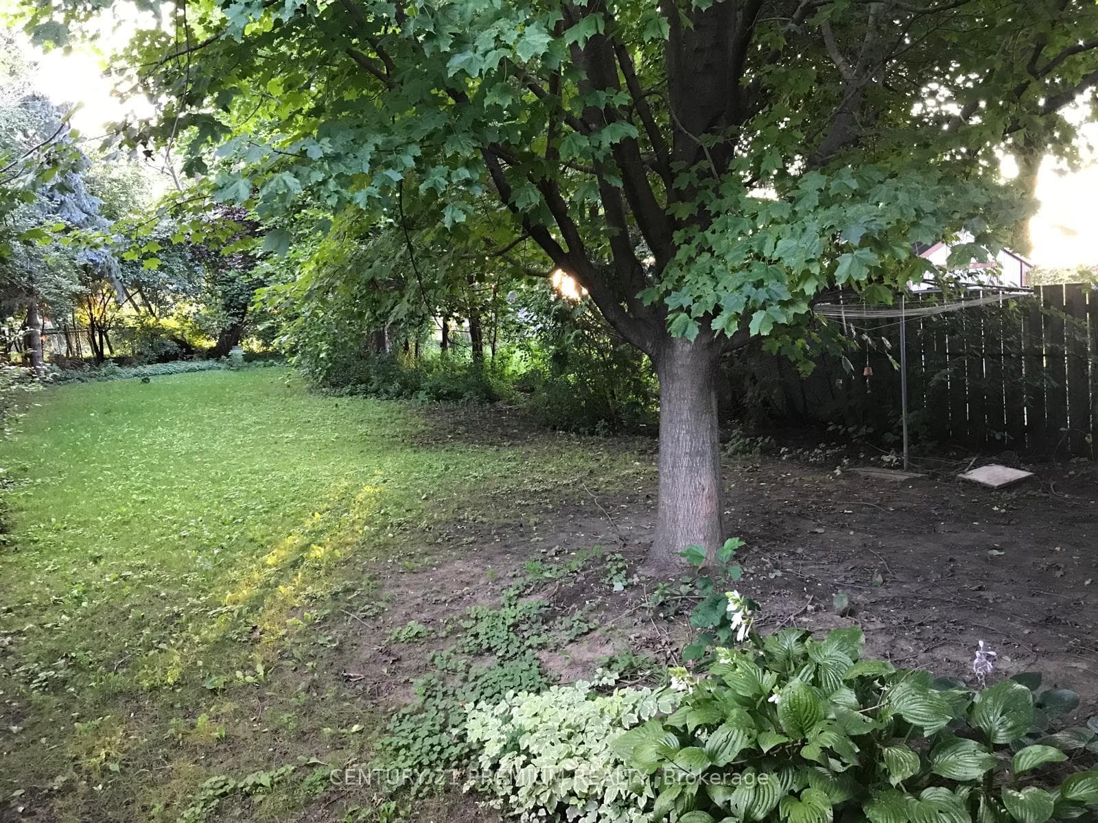 1805 ALDERSBROOK Gate photo 6
