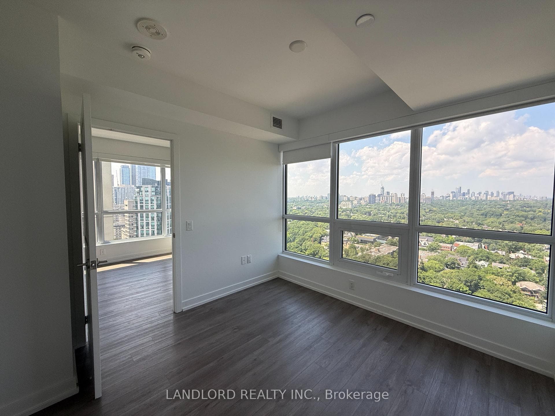 395 Bloor Street Unit 2305 photo 13