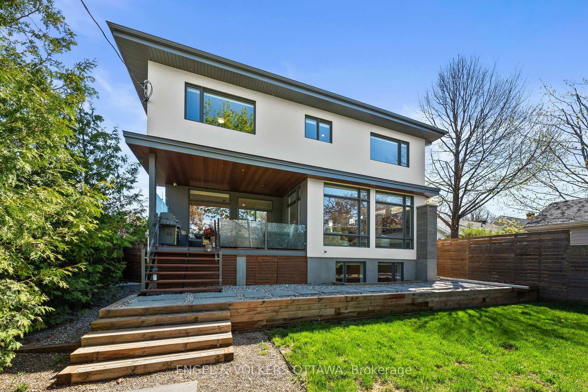 620 Rowanwood Avenue photo 41