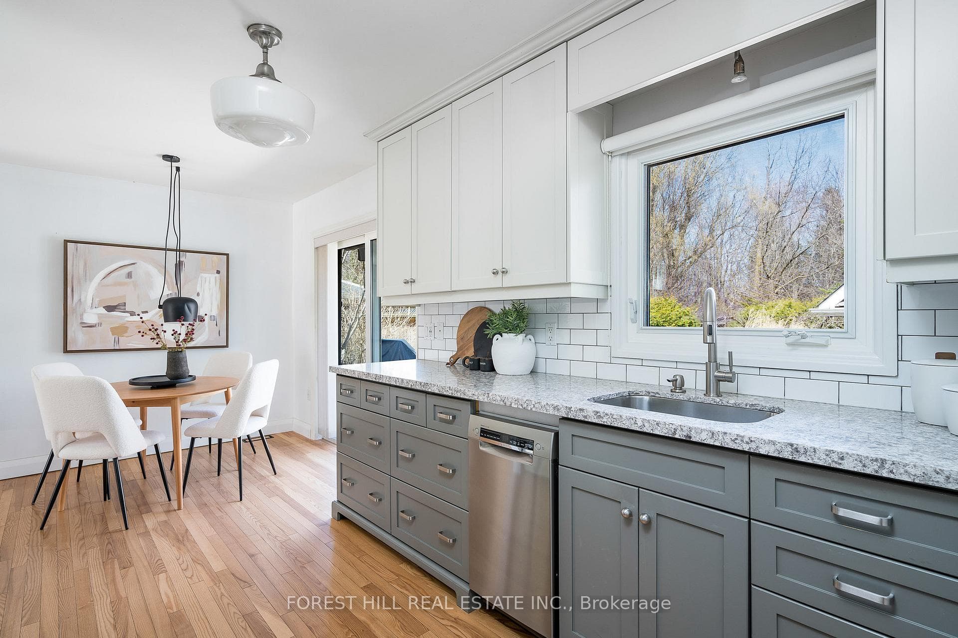 32 Napier Street photo 12