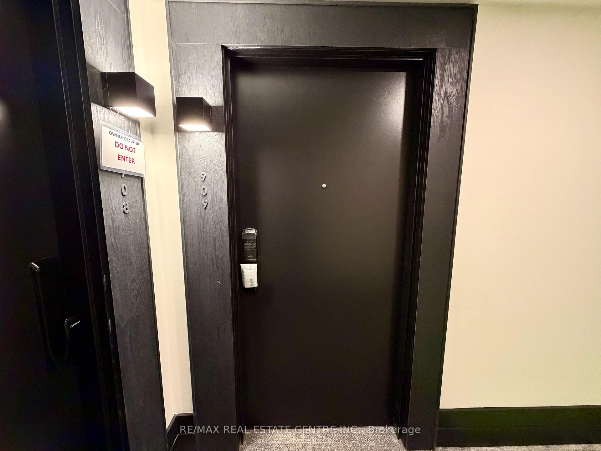 461 Green Road Unit 909 photo 2