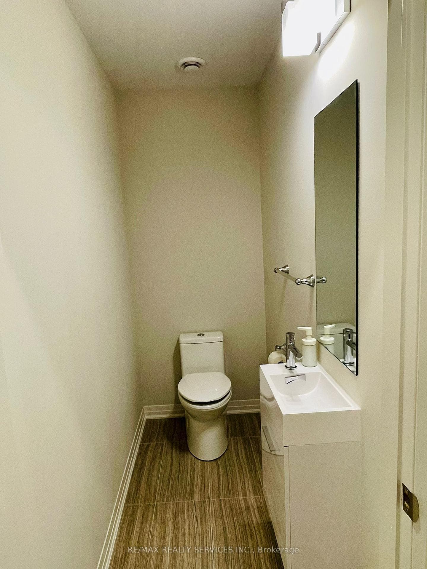 1707 Pleasure Valley Path photo 6