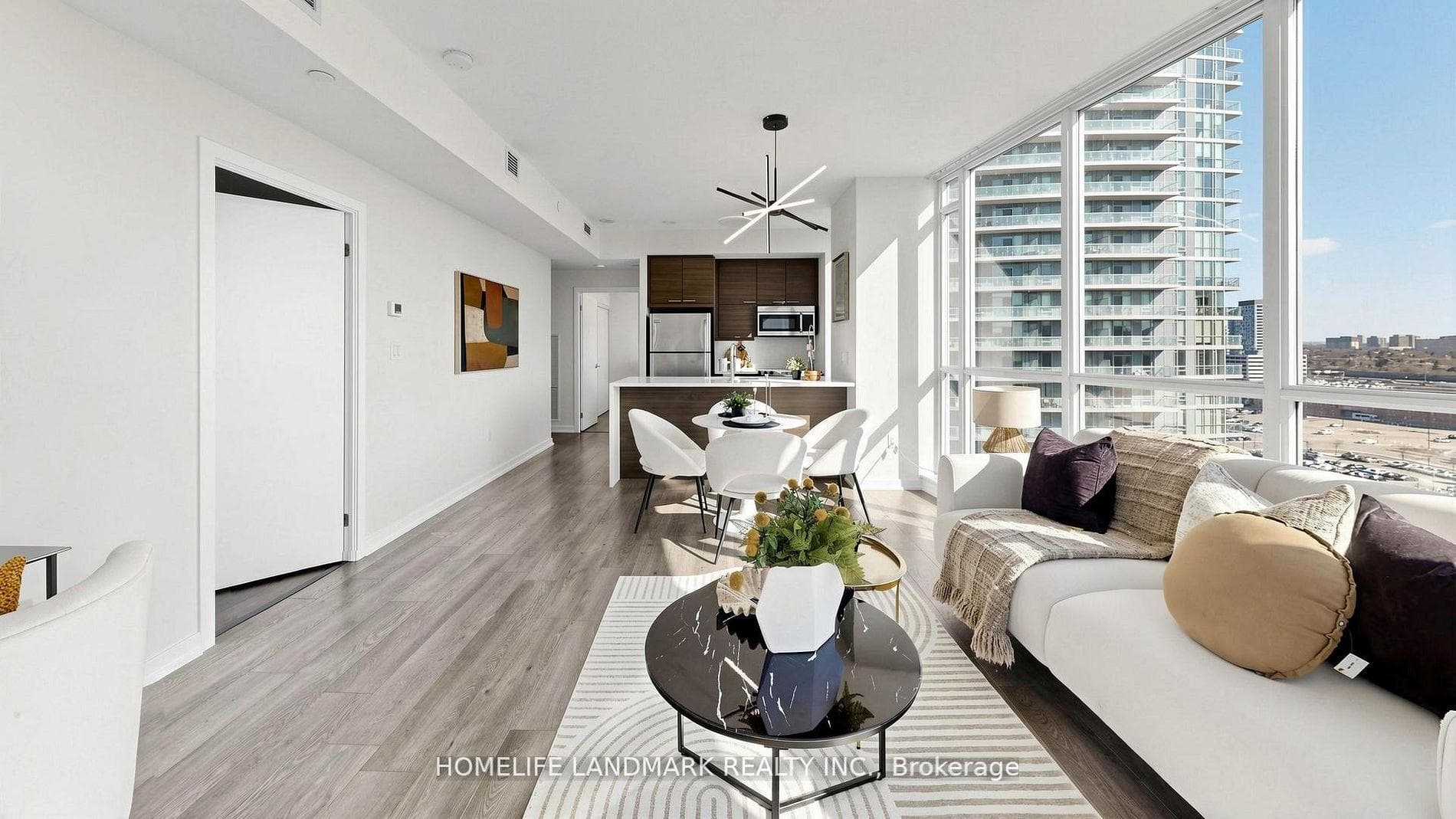 66 Forest Manor Road Unit 1208 photo 8