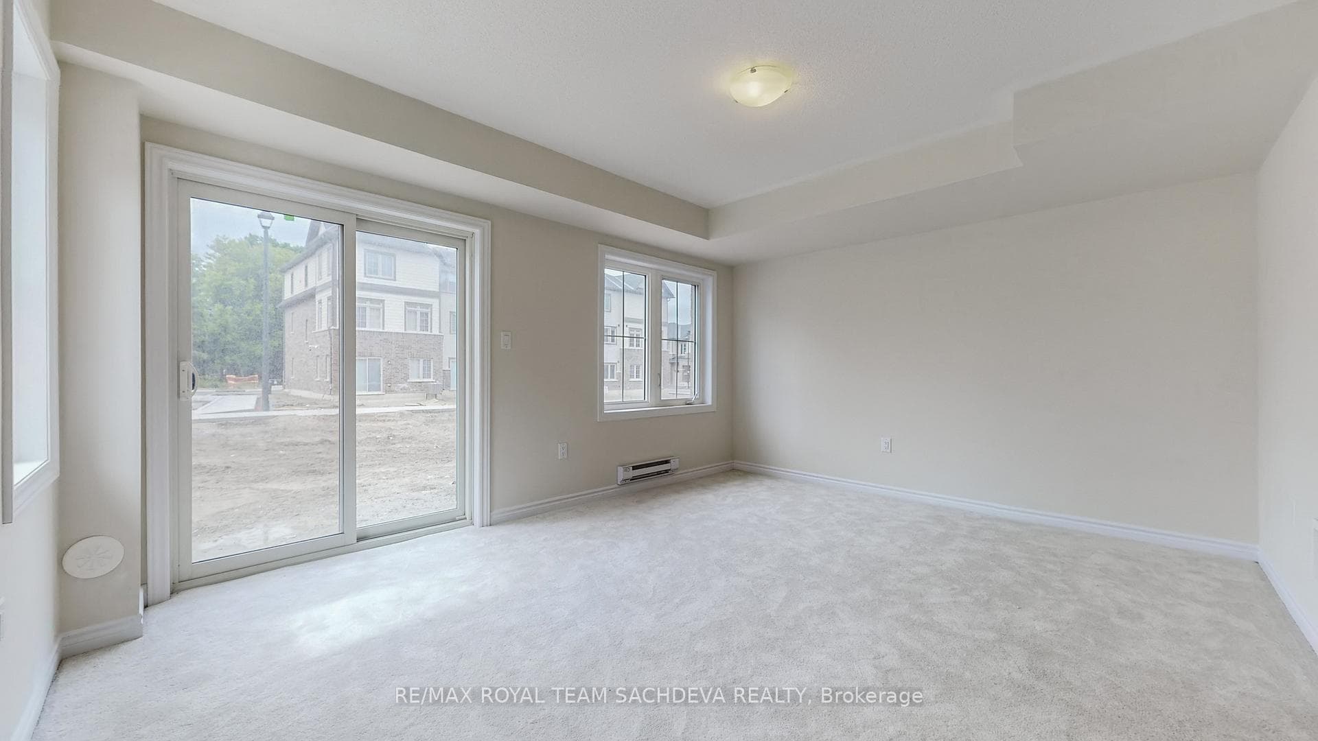 2 Malone Lane photo 32