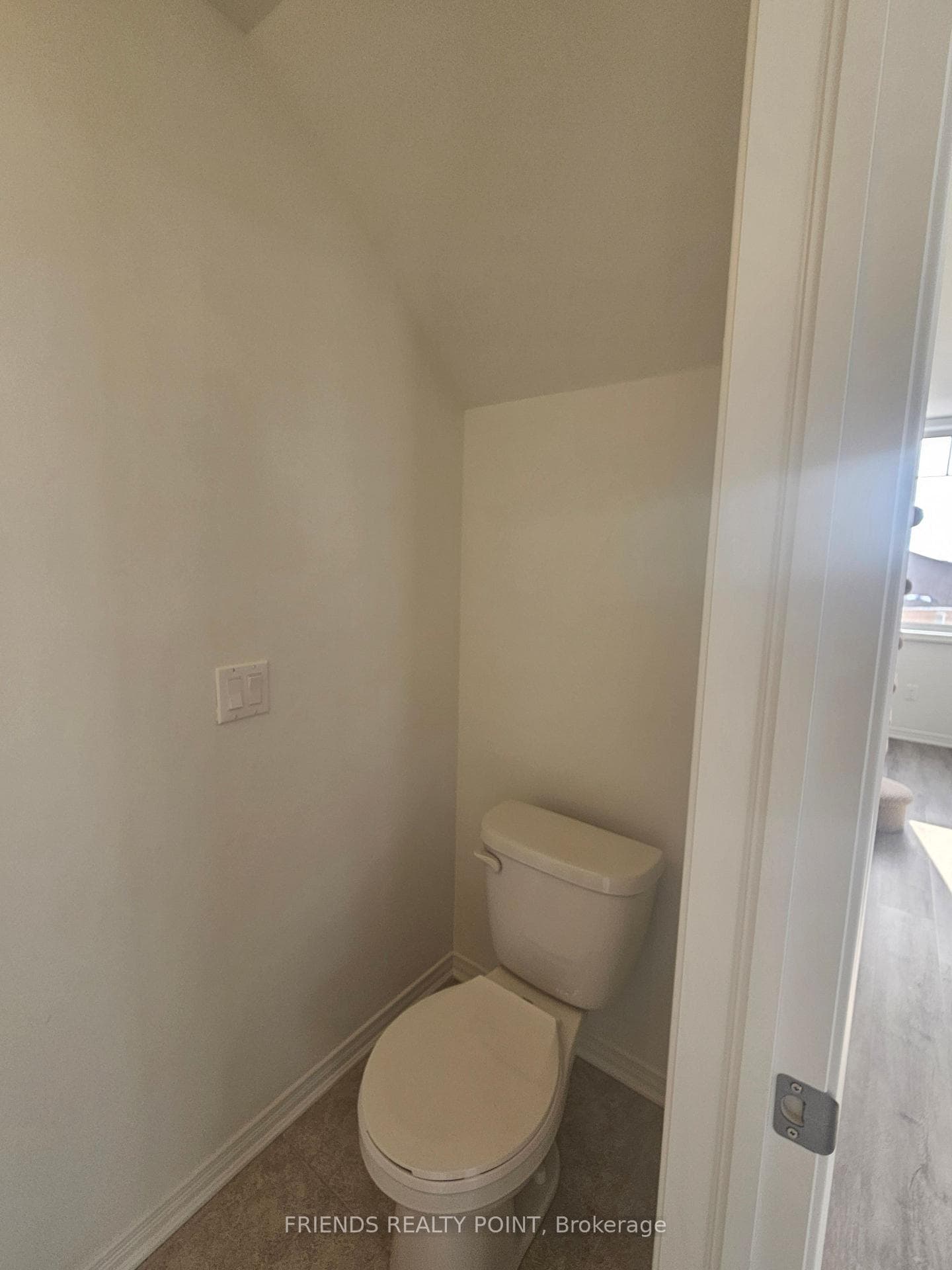 4320 EBENEZER Road Unit 1 photo 9
