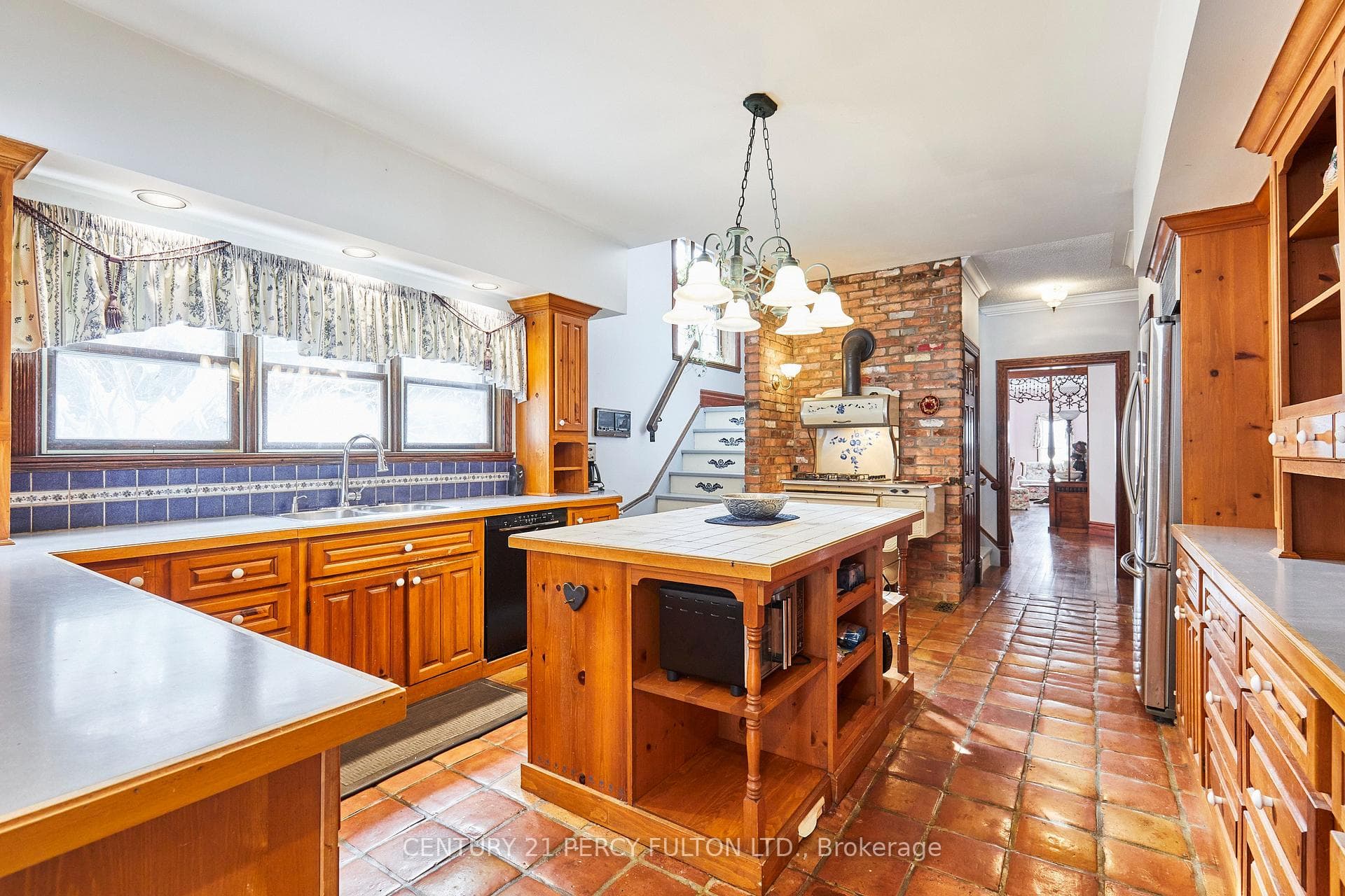 463 Rosebank Road photo 14