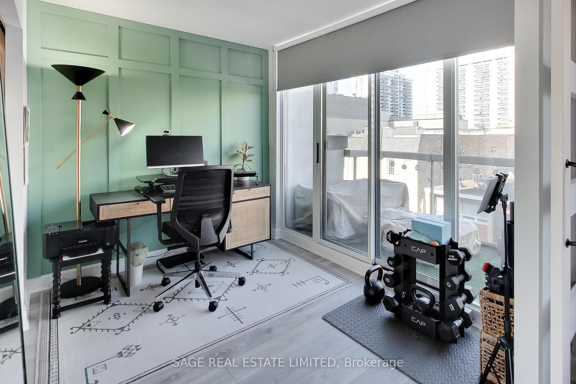 225 Merton Street Unit 610 photo 18