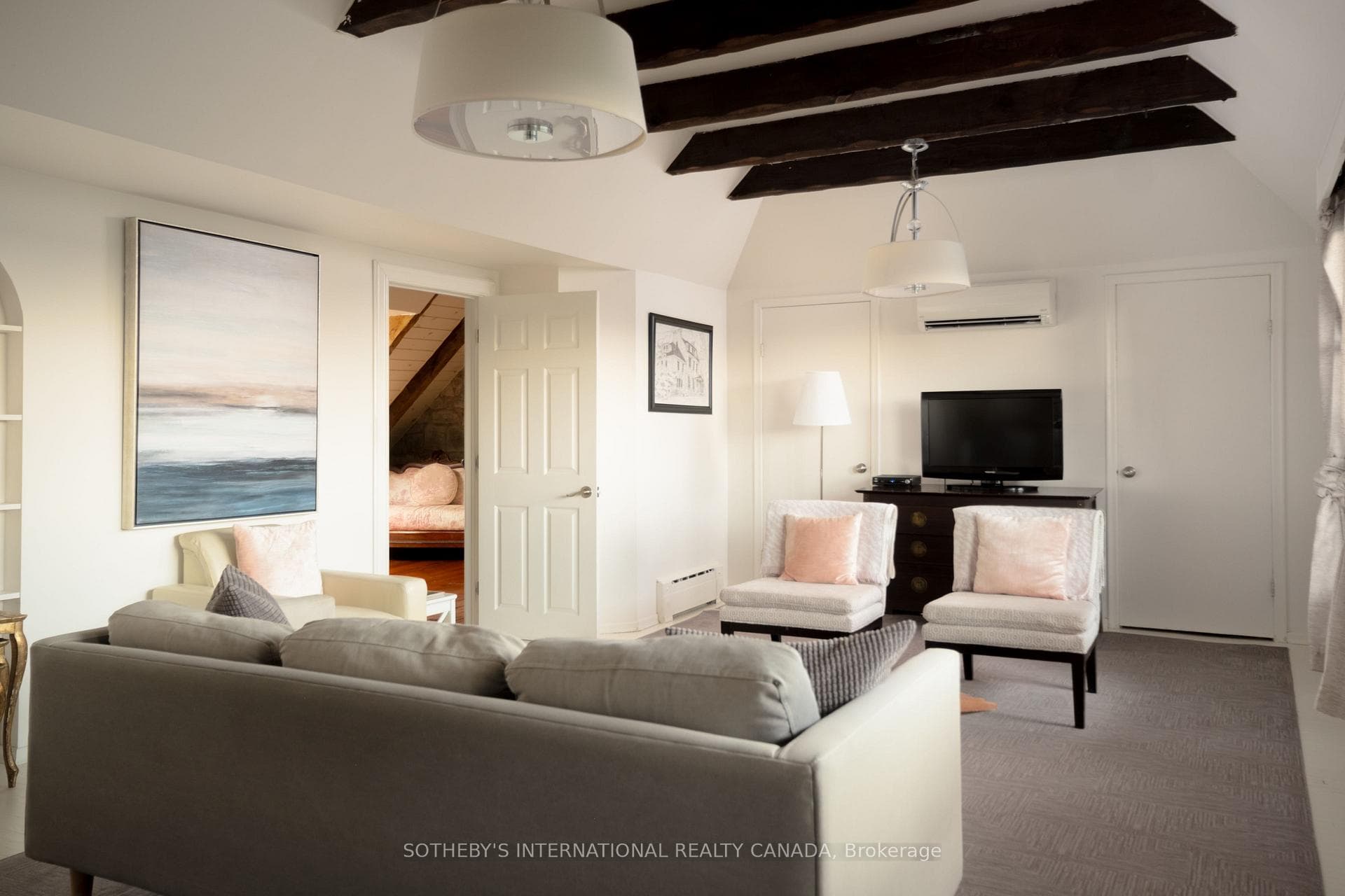 Penthouse Suite