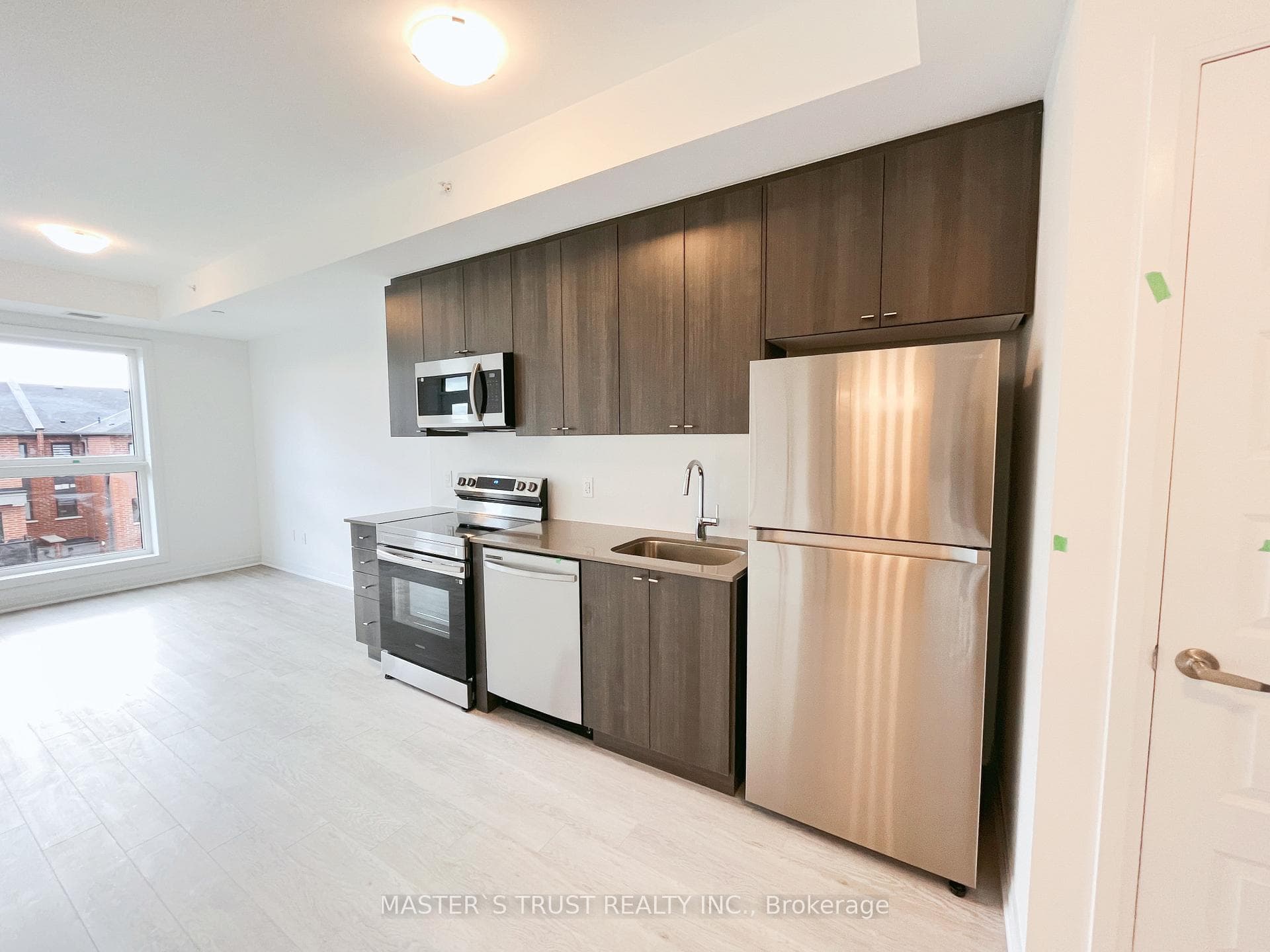 480 Gordon Krantz Avenue Unit 301 photo 5
