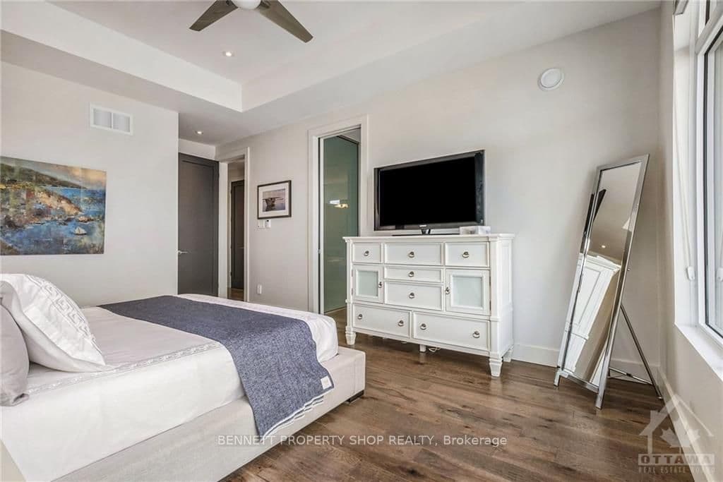 316 SELBY Avenue photo 17