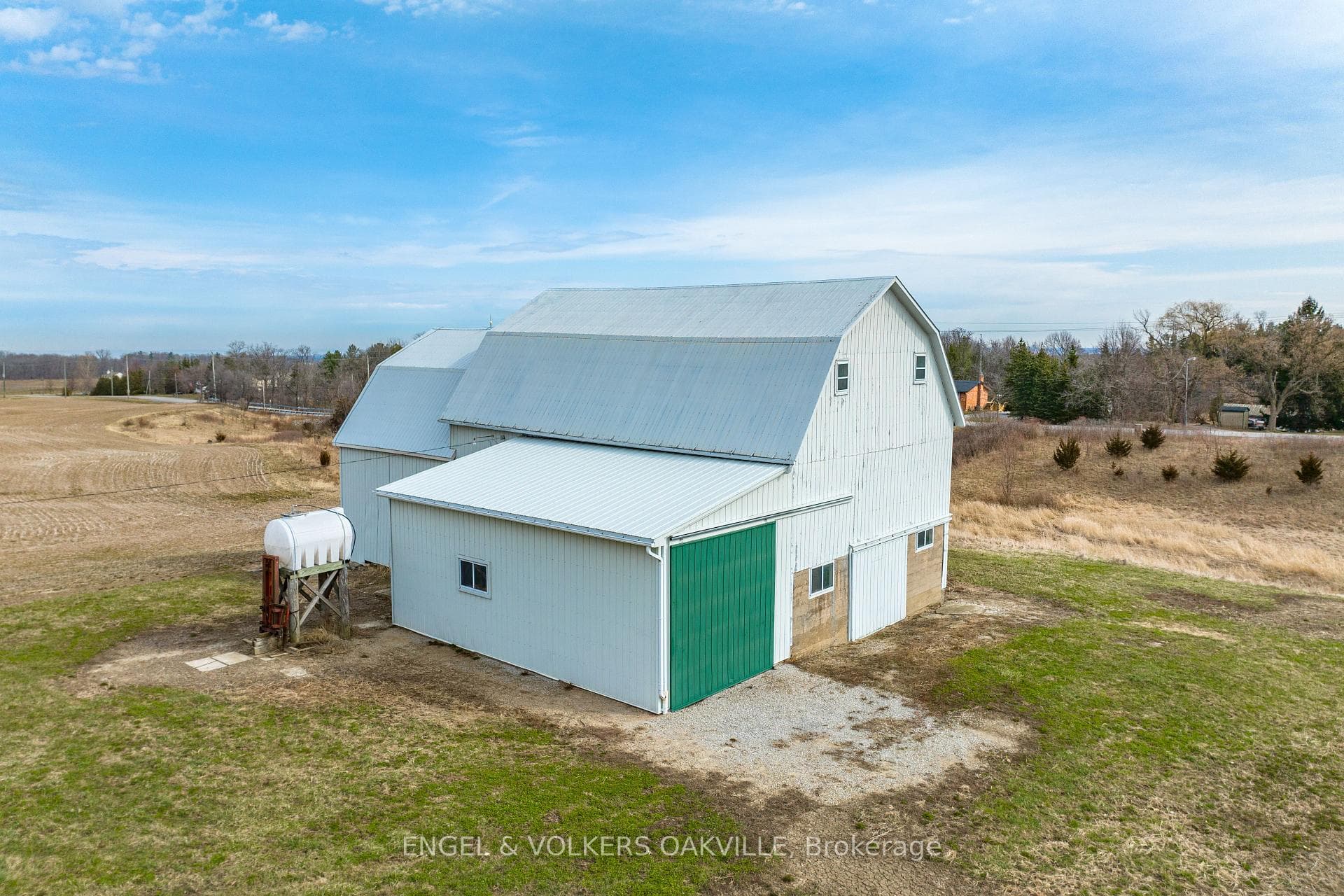 2935 7th Avenue photo 11