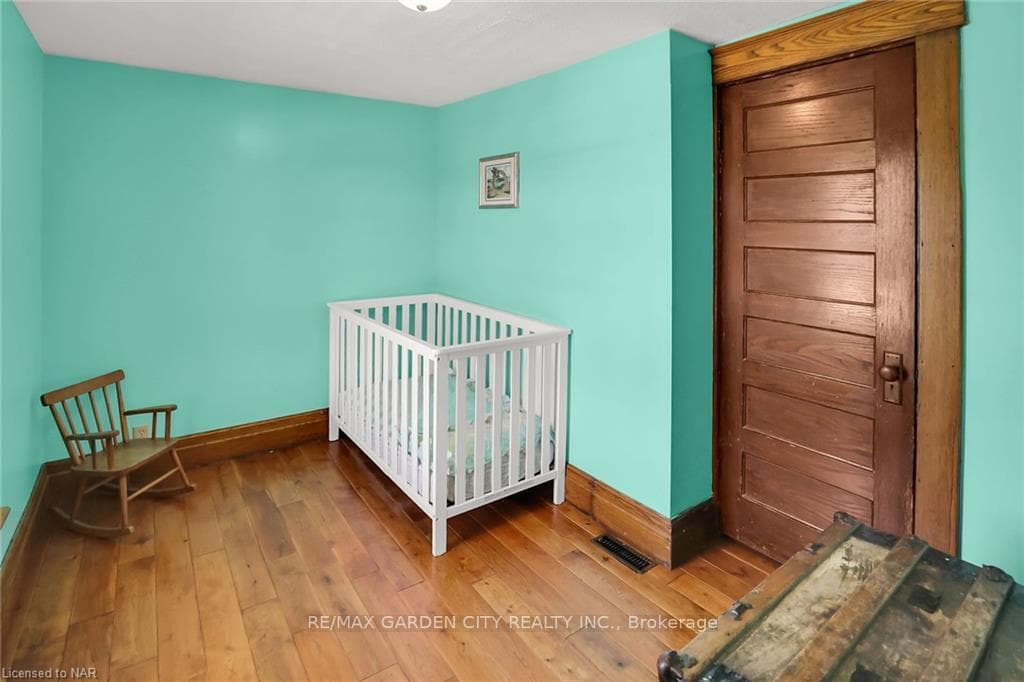 2374 Mewburn Road photo 36