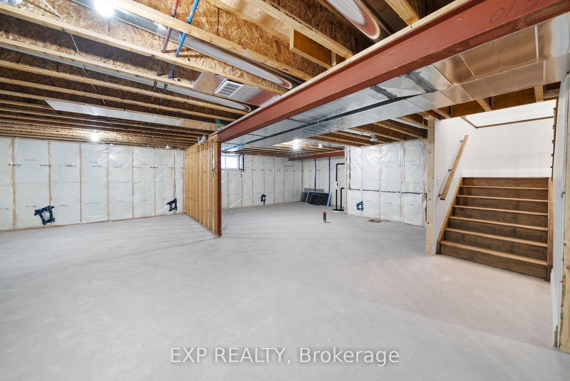 309 Smith Street photo 24