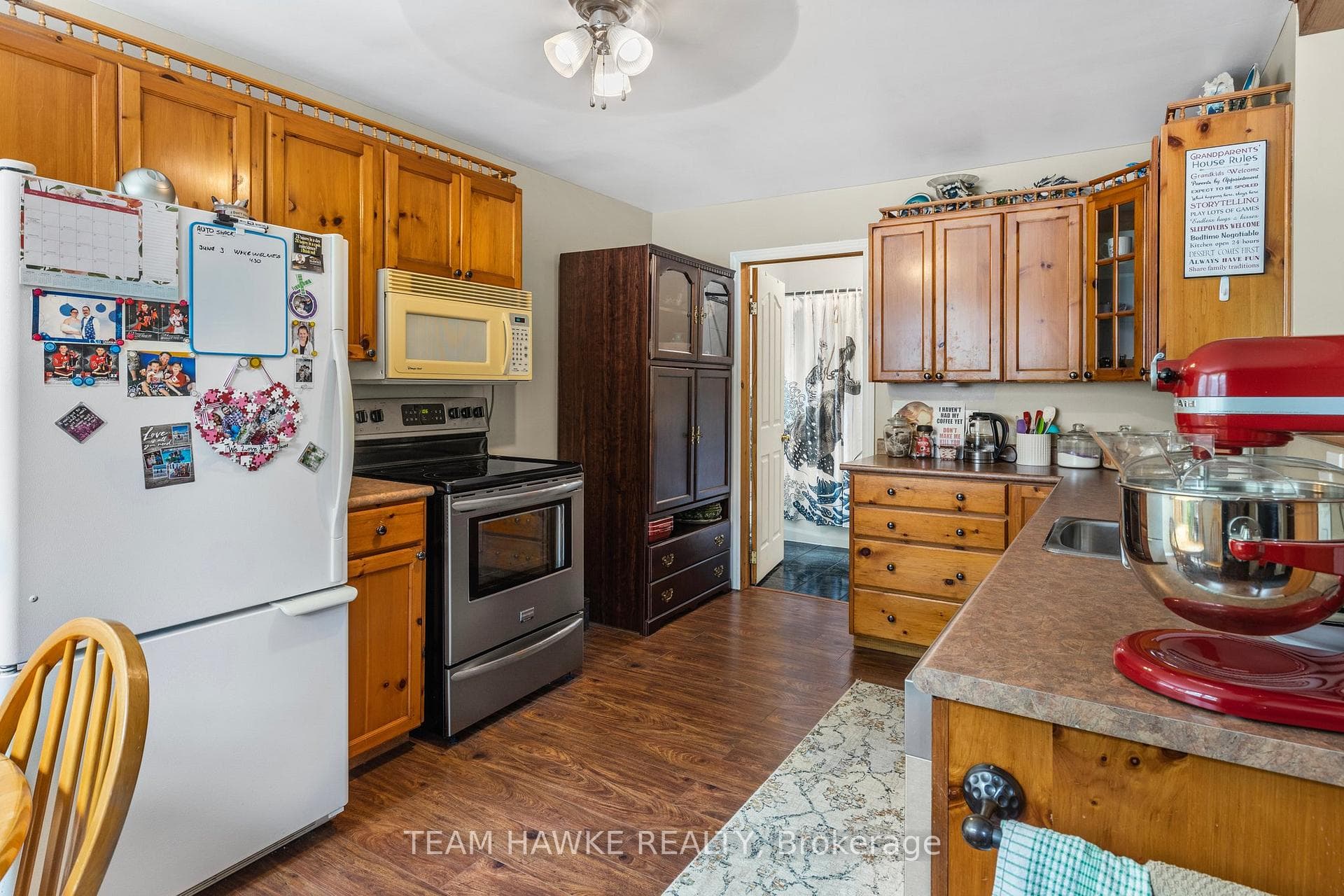120 Timcourt Drive photo 8
