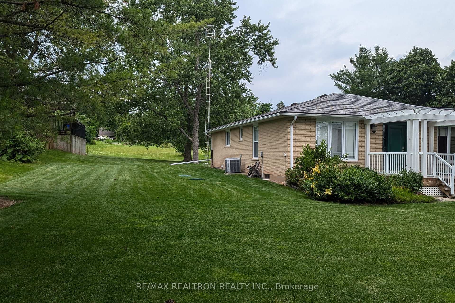 26 Kennedy Road photo 47