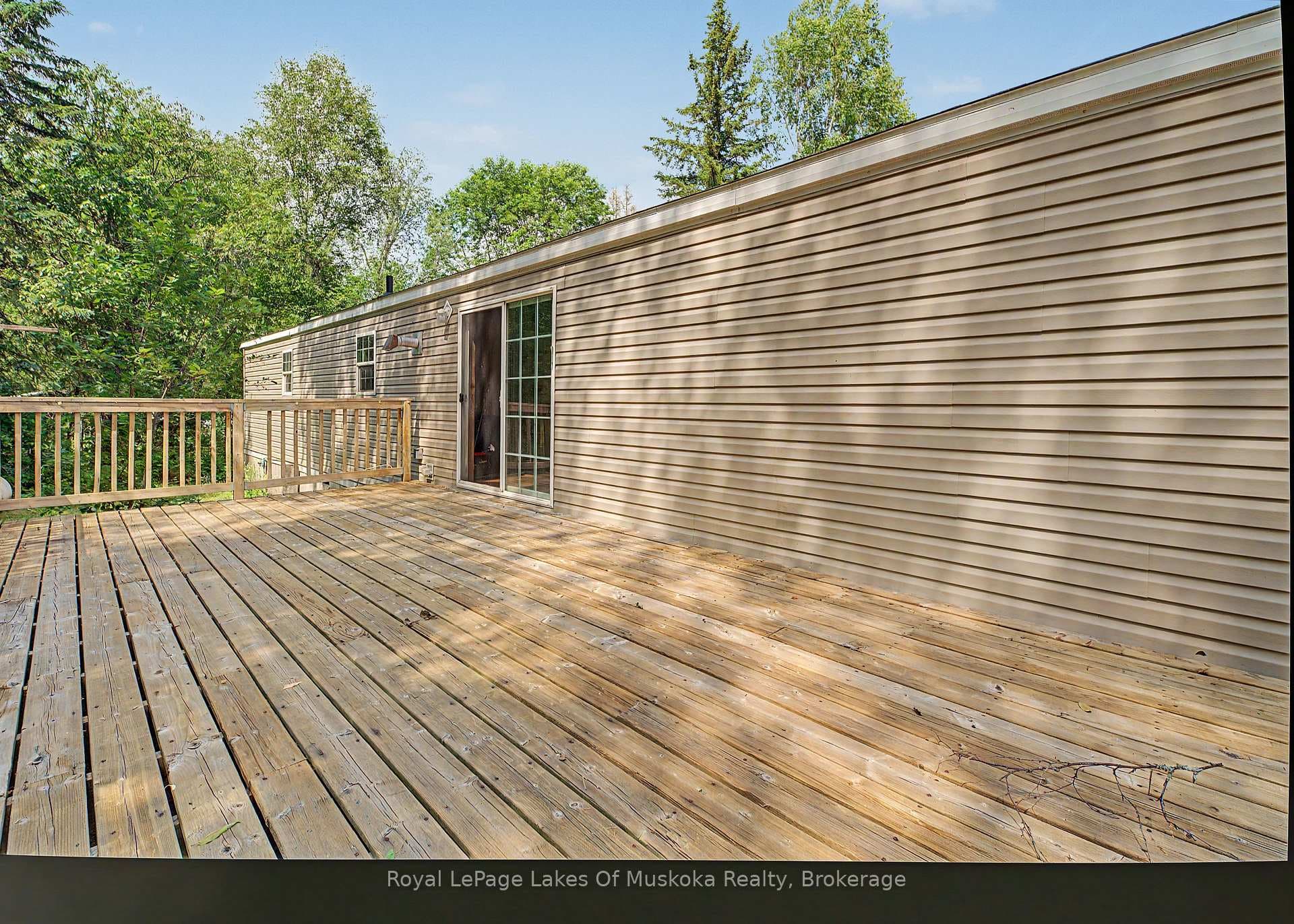 Large Back Deck