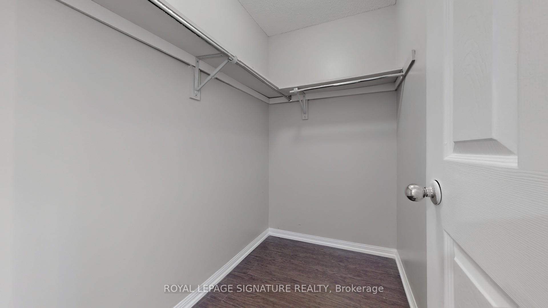 43 Coyote Crescent photo 16