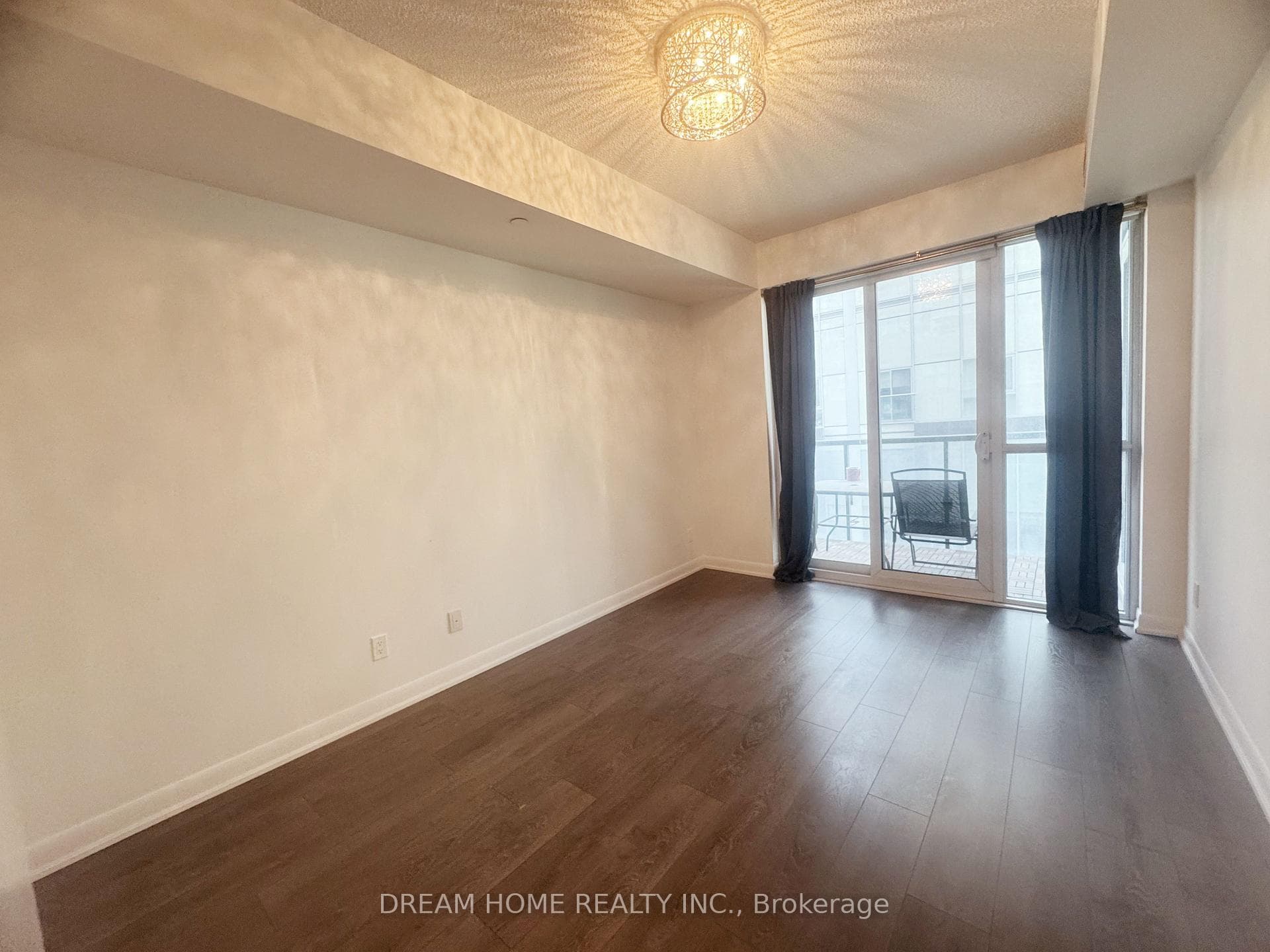 5168 Yonge Street Unit 203 photo 12