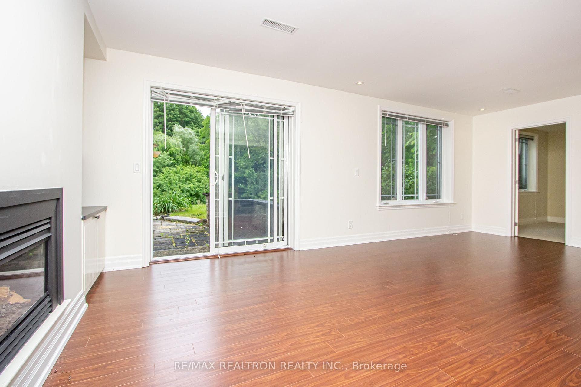 58 Almond Avenue photo 13